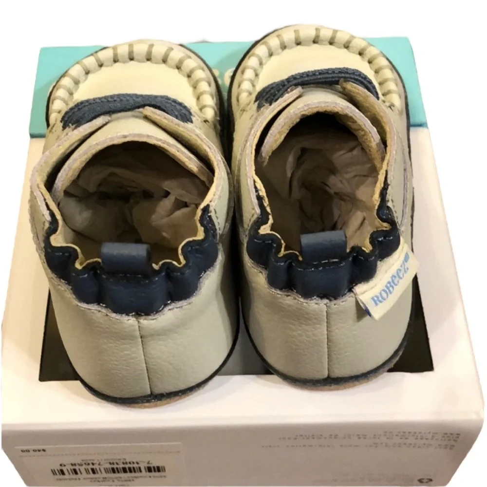 Robeez Mini Shoez Light Grey Boots